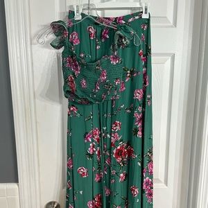 Lulu's two piece crop top and maxi skirt set